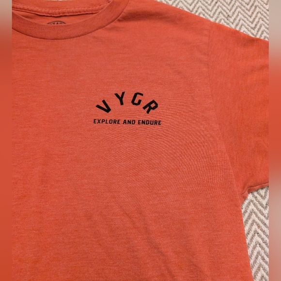 🛍️4 For $15🛍️VYGR Kids Red Short Sleeve Tee - Picture 3 of 6